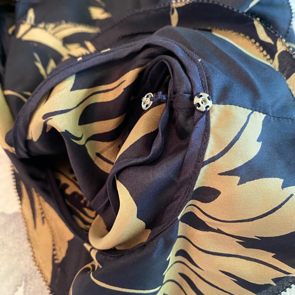 Ralph Lauren Black Label Silk Ruffle Top Size 4 - Picture 5 of 10